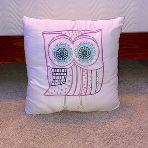 Decorative pillow